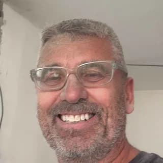 Pavel Rossi, hodinový manžel a elektrikář